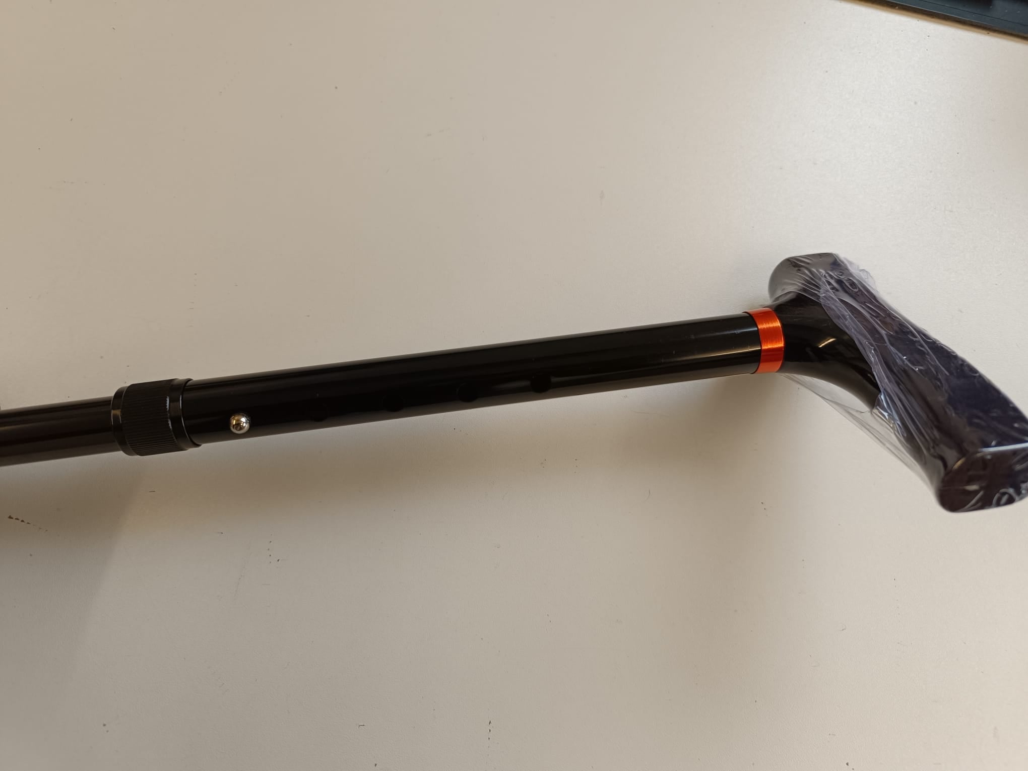 Faltbarer Gehstock - höhenverstellbar